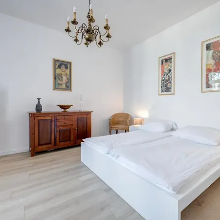 Dr - Fryderyk Apartmán