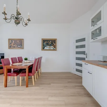 Dr Apartments - Fryderyk Apartment